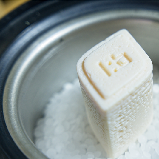 Kettenwachs in Wachsschmelzer